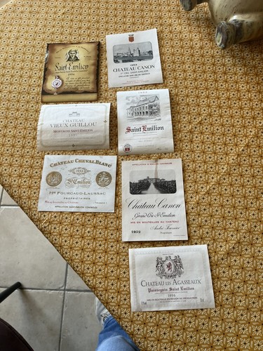 Lot étiquettes vin saint - de,