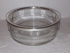 ANCIENNE COUPE A FRUITS AVEC CERCLE SUR LE POURTOUR EN ARGENT MASSIF POINCONNE