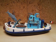 MARQUE INCONNUE. BATEAU DE