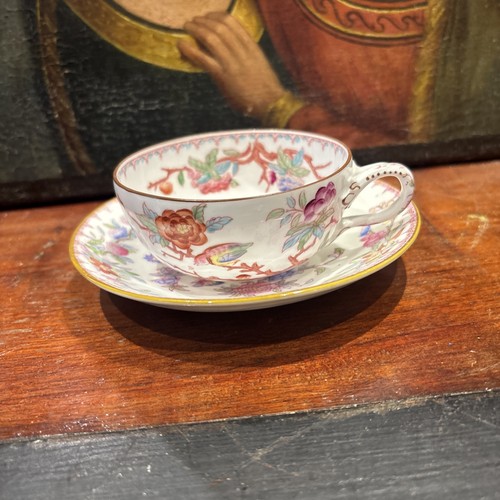 Ancienne tasse thé - À,