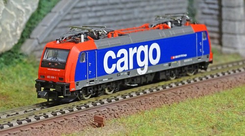 Minitrix 16876 locomotive - minitrix,