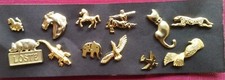 lot of 12 gold metal animal pins (horses birds panther crocodile (C1)