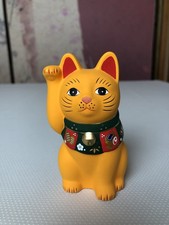 Tiny Lucky Maneki Neko Cat
