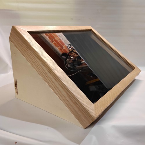 Display case for - , precious