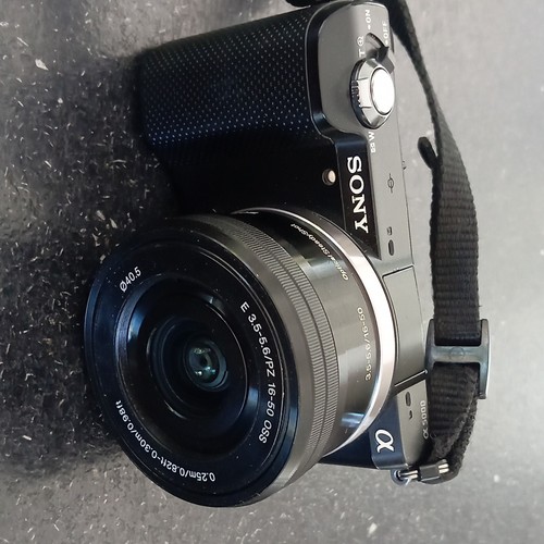 Sony alpha α5000 - alpha,