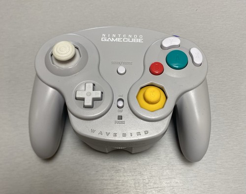Manette officielle - n2,