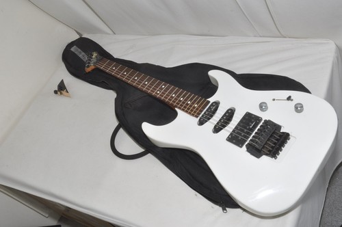 Guitare électrique charvel - guitare,