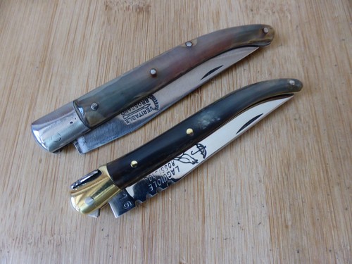 Lot anciens couteaux pliants