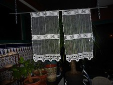 PAIRE DE RIDEAUX ANCIENS