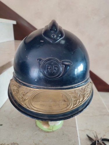 Chasseur pied casque - à,