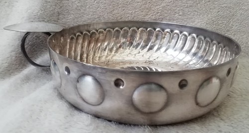 Ancien grand tastevin - , en