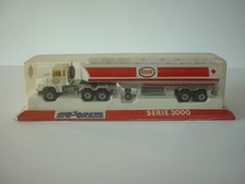 Ancien camion majorette en