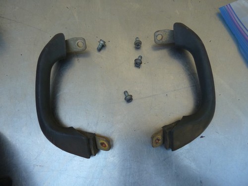 Rear grab handles - , ii