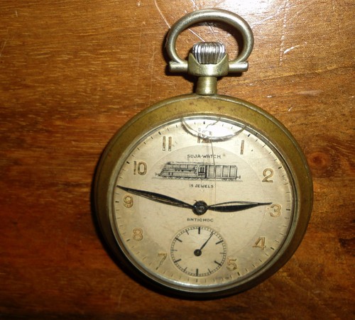 Montre ancienne locomotive - montre,