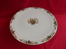 plat de présentation à patisserie en faïence d'onnaing ?