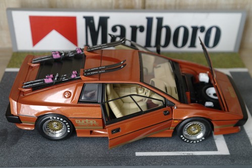 Lotus esprit turbo - lotus,