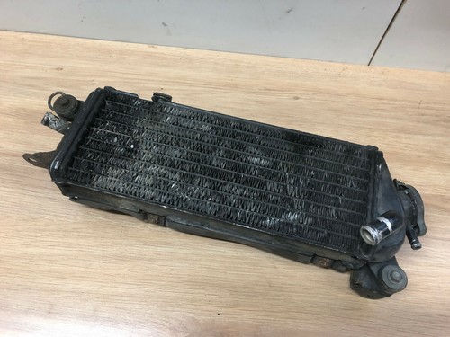 Radiateur avec bouchon - radiateur,