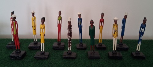 Lot figurines africaine - de,