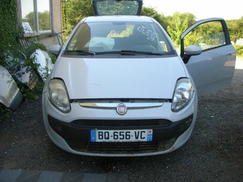 Malle hayon arriere fiat punto - arriere,