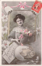 CP EASTER WOMAN ELEGANT PRESENTS BASKET EGGS - CHICK FLOWERS ILLUSTRIOUS 36599