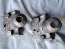 MARCHAL K14  2 SUPPORTS. POUR  PHARES ADDITIONNEL PEUGEOT 403 .