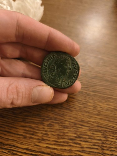 Pièce antique romaine bronze