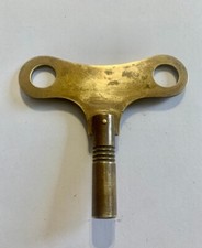 Clé d'horloge pendule