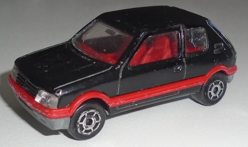 Peugeot 205 gti majorette - gti, made