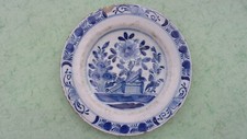 Assiette Delft 18 ème.