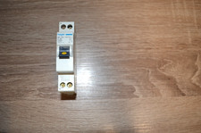 Disjoncteur 32A Hager