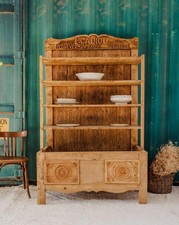 Gaëlle, la grande étagère