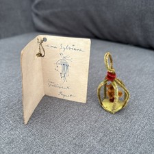 Autographed label by Peynet + small bird cage