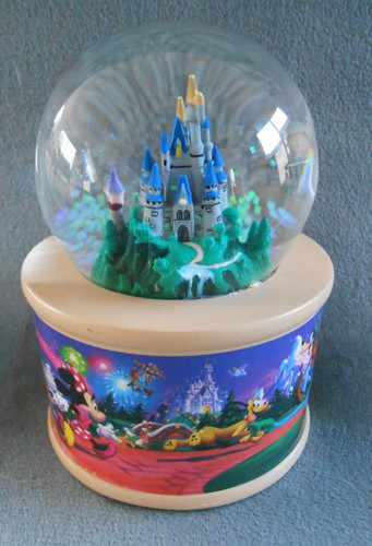 Snowglobe snowdome chateau - snowglobe,
