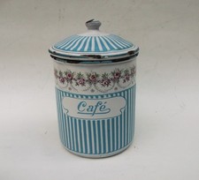 Pot à épices en tôle