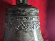 Très belle cloche de chapelle