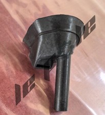 HONDA CBR SC 24, SC 25, 17235-MS-000 COUPELLE DE TROP PLEIN SOUS RESERVOIR