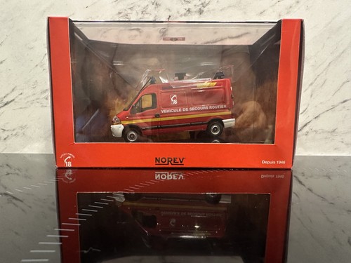 Norev renault master - 1/43,