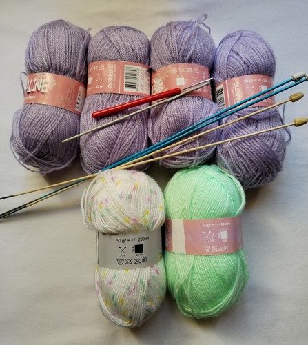 Lot pelotes de laine - lot,