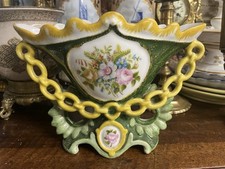 Vase en porcelaine de Paris