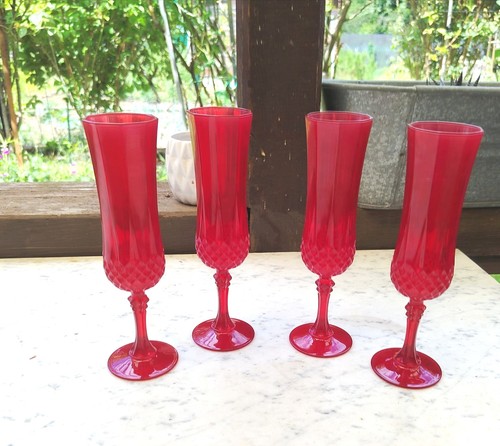 Flûtes champagne rubis - à,