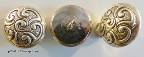Lot boutons anciens - lot,