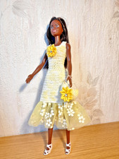 Robe en crochet et tulle