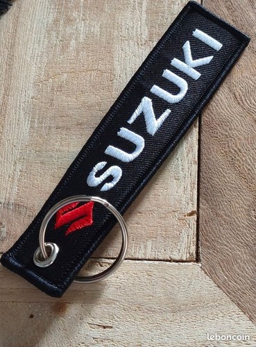 Porte clé suzuki - clé,