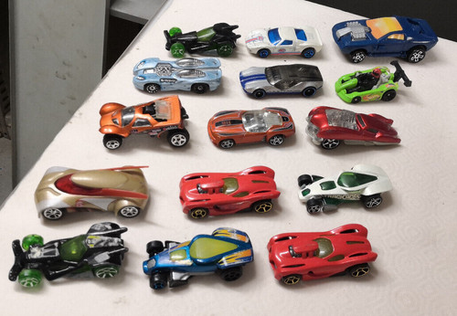Lot voitures miniatures - voitures,