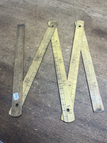Mètre bois outil - en, ancien