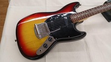 (Fender) 1978 Mustang 3 Tone Sunburst Made in USA Vintage Solid Electric Guitar