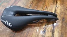 Selle Italia Novus Endurance TM Superflow Saddle - Manganese, Black, L3