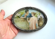 Ancien encadrement cadre ovale décor fleur gravure reproduction antique Déco.