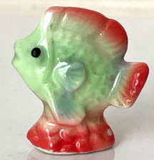 Superbe Fève Poisson Rouge