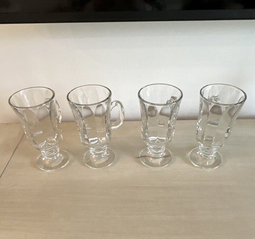 Unmarked clear glass - clear,